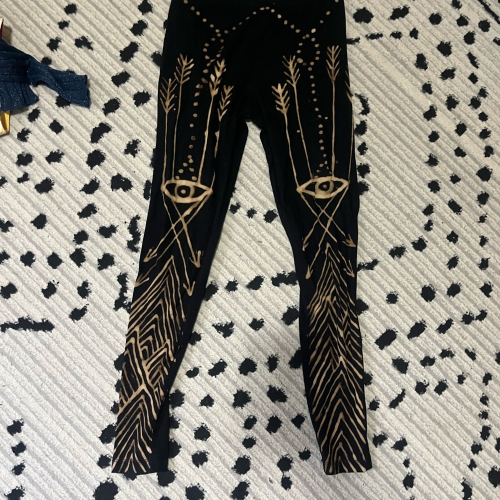 Hand painted Leggings brass arrow